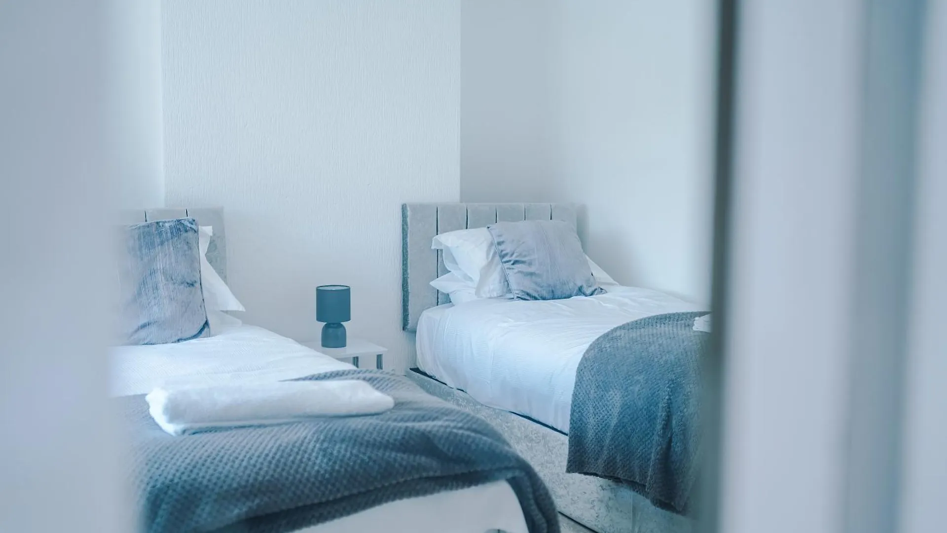 Willa Large 5Br Skipton House - With Spacious Parking - Close To Station 0*,