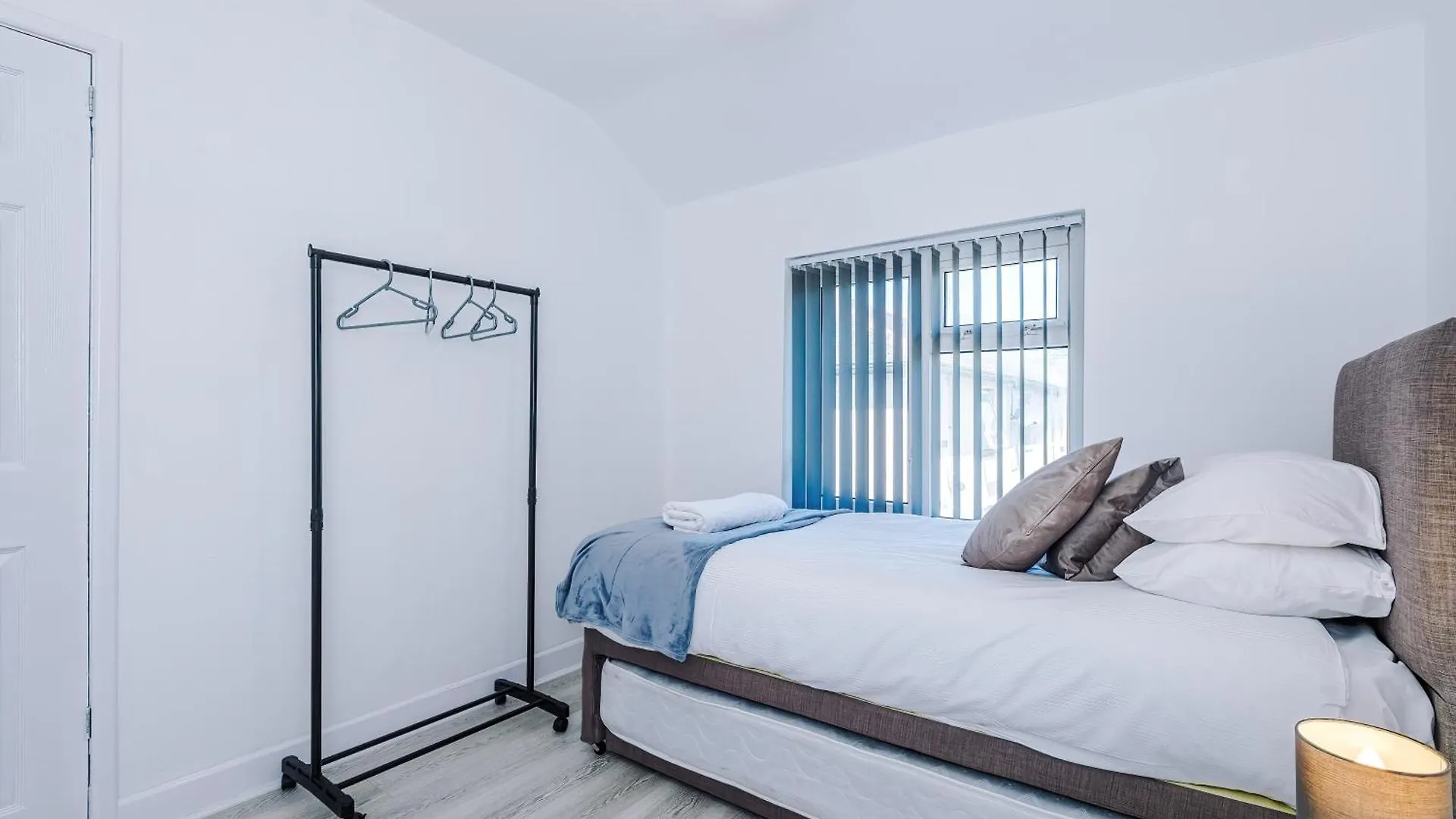 Willa Large 5Br Skipton House - With Spacious Parking - Close To Station 0*,