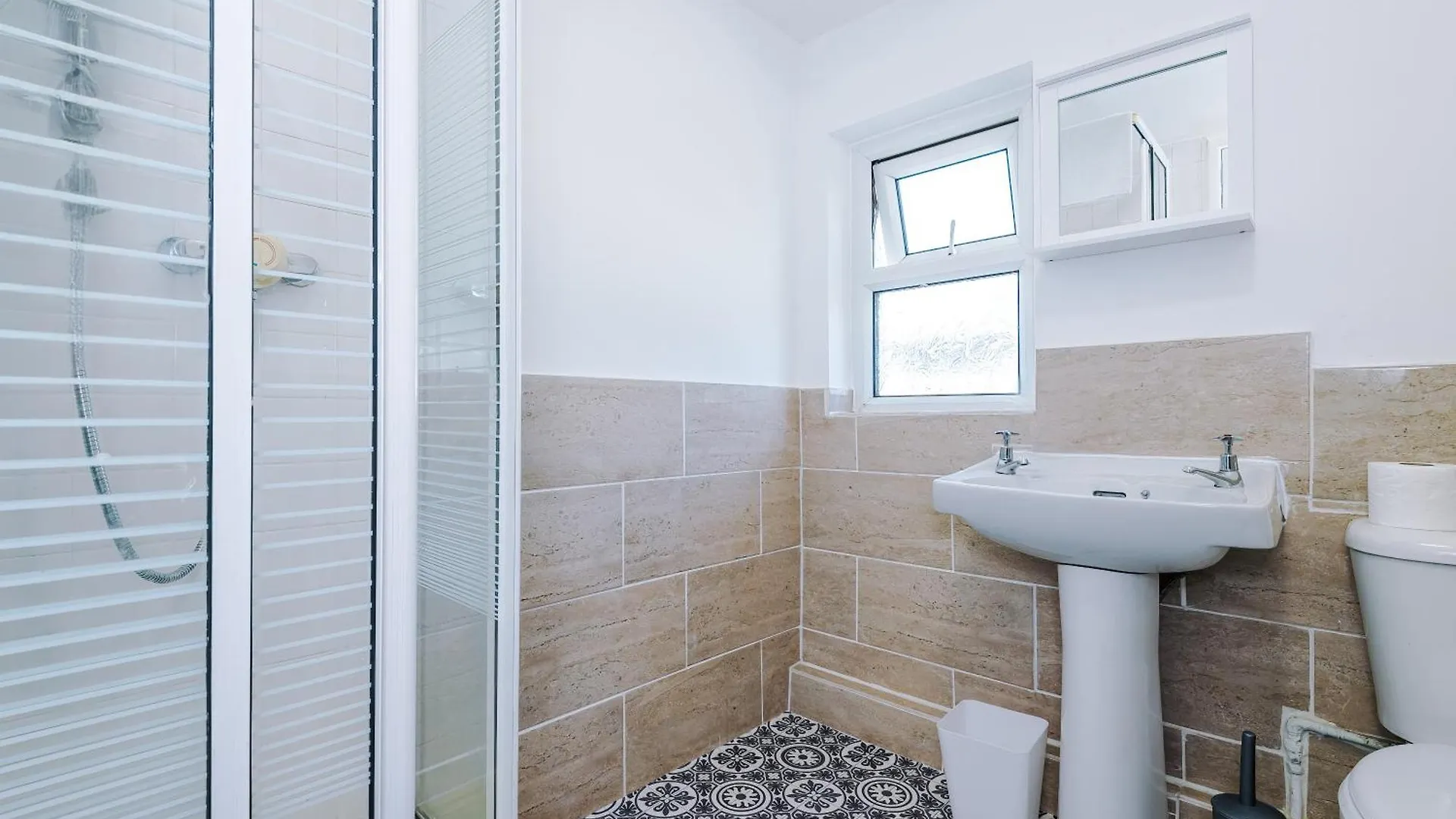 Willa Large 5Br Skipton House - With Spacious Parking - Close To Station