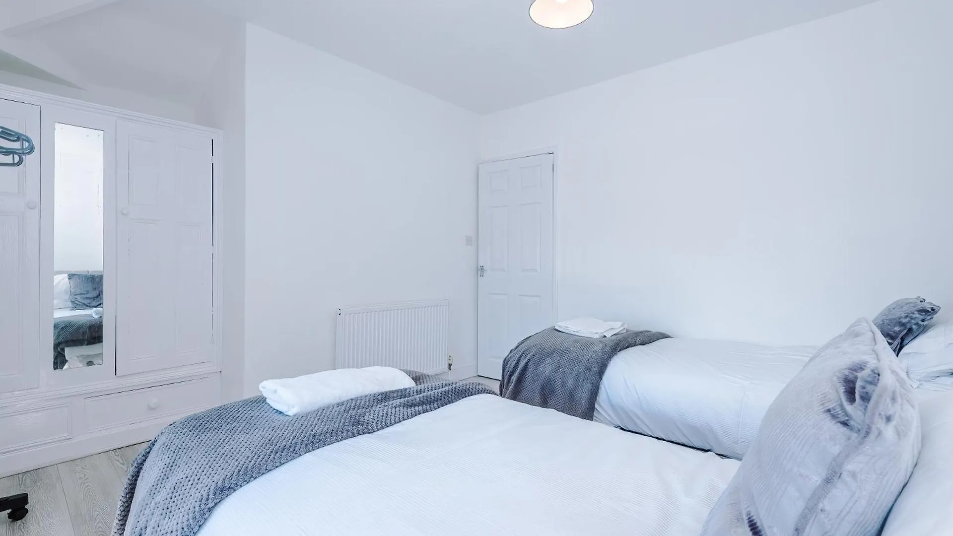 Willa Large 5Br Skipton House - With Spacious Parking - Close To Station
