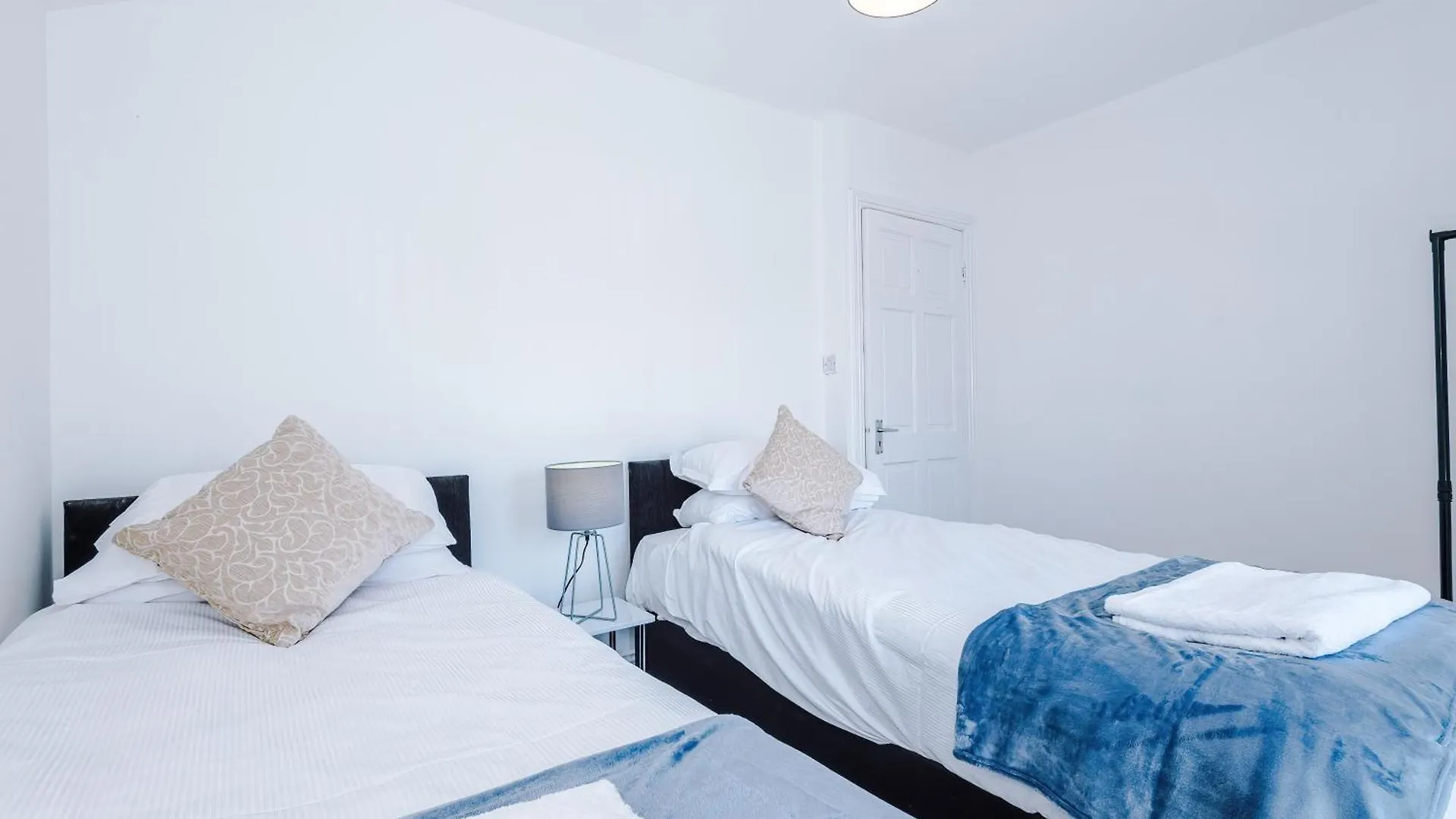 Large 5Br Skipton House - With Spacious Parking - Close To Station Villa Сasa de vacaciones